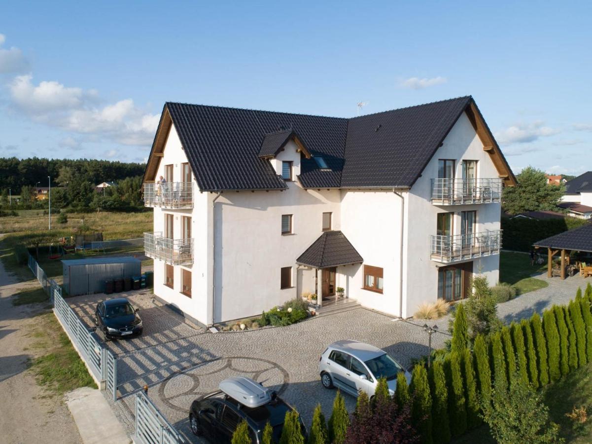 Villa Lima Ustka Buitenkant foto